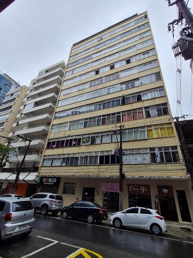 شقة Guaraloft Tokyo Centro De غواراباري المظهر الخارجي الصورة